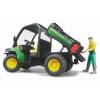 BRUDER 2490 John Deere Gator XUV 855D s figurkou